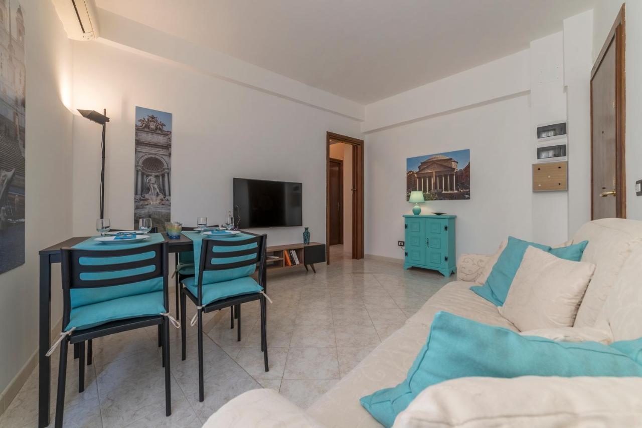 San Giovanni Apartment With Balcony Rome Exterior photo