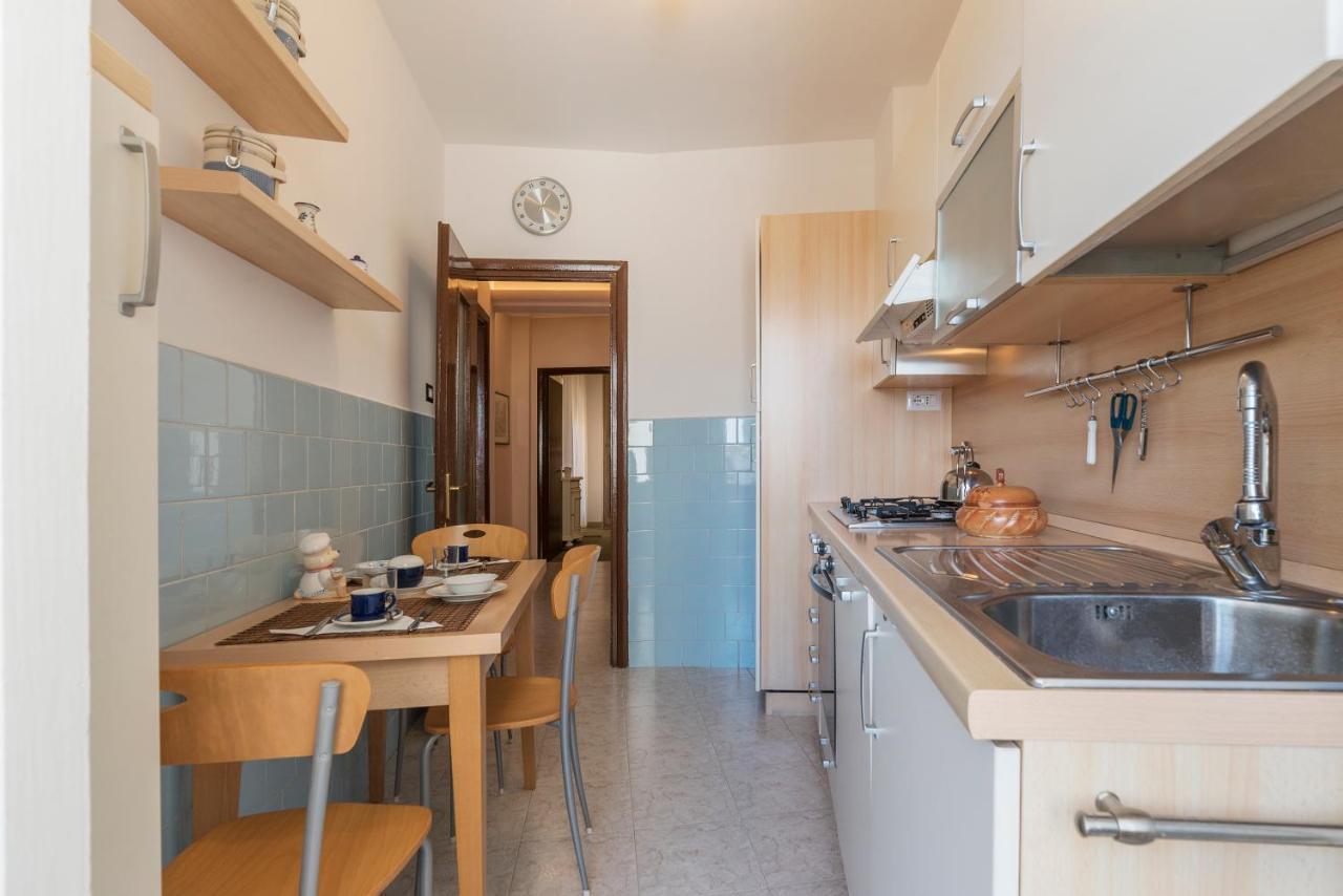 San Giovanni Apartment With Balcony Rome Exterior photo