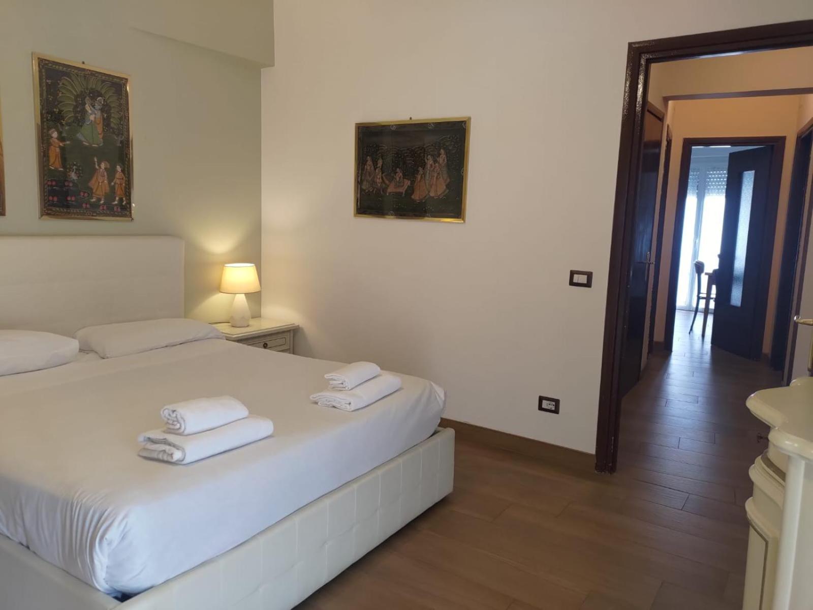San Giovanni Apartment With Balcony Rome Exterior photo